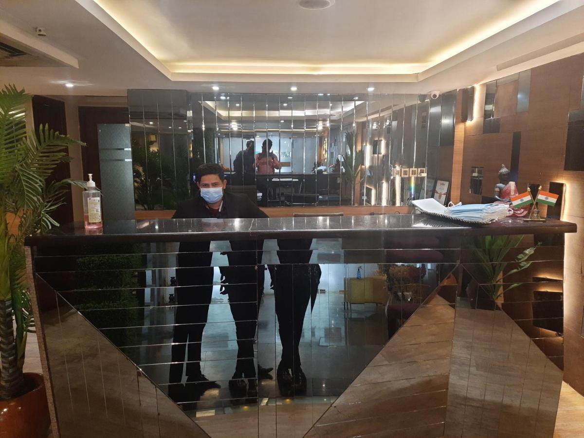 Hotel Jrd Exotica-Business Hotel Nowe Delhi Zewnętrze zdjęcie
